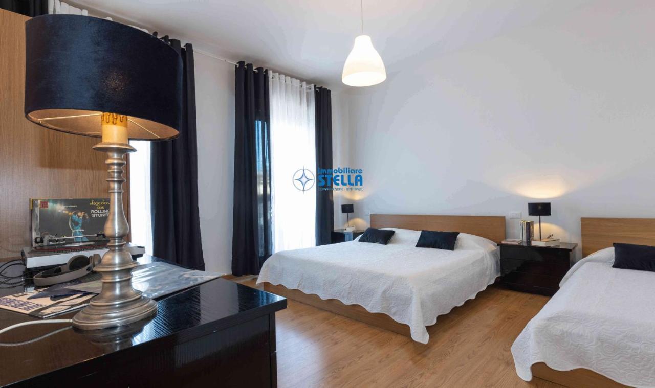 Condominio Sirene Lido di Jesolo Exterior foto